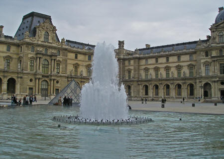 Fountain at the Louvre in Paris